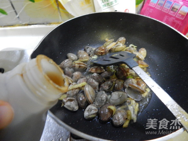 Stir-fried Clams recipe