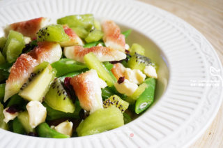 Kiwi Salad with Figs recipe