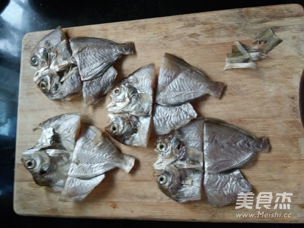 Fried Pomfret recipe