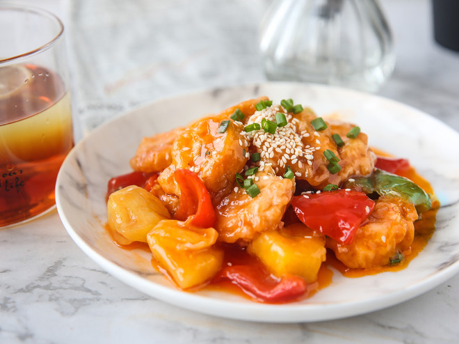 Shrimp with Pineapple to Tease The Taste Buds recipe