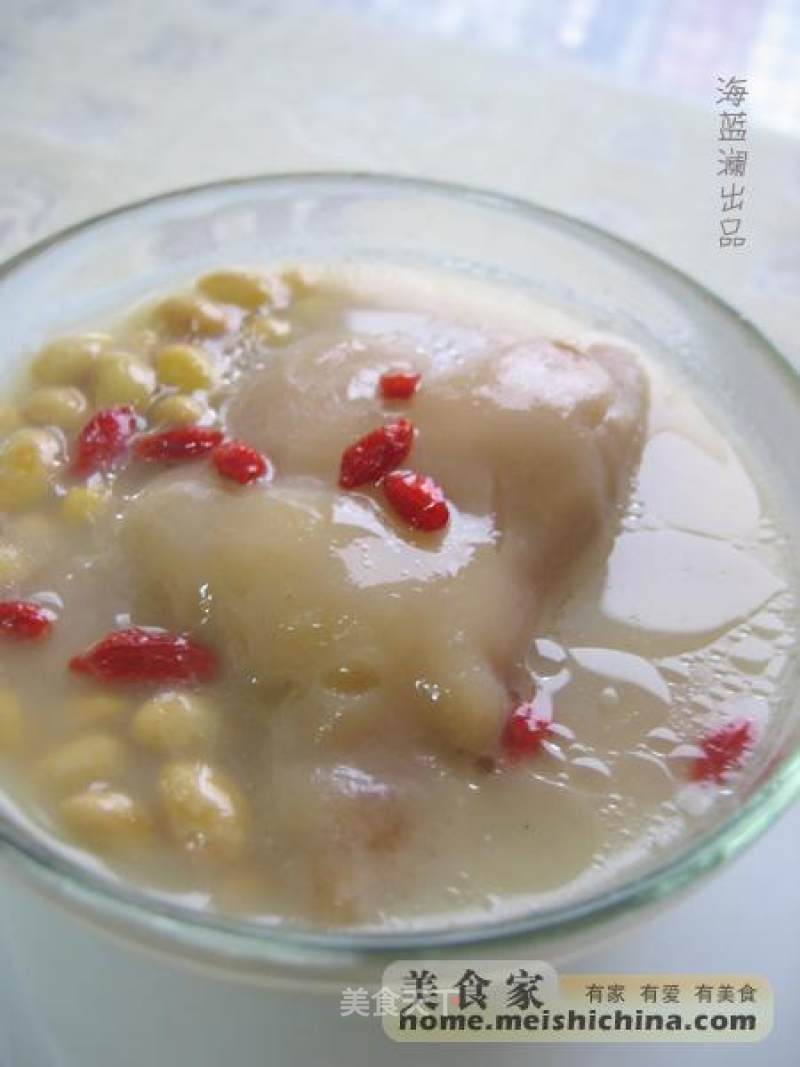Soy Pork Knuckle Soup recipe
