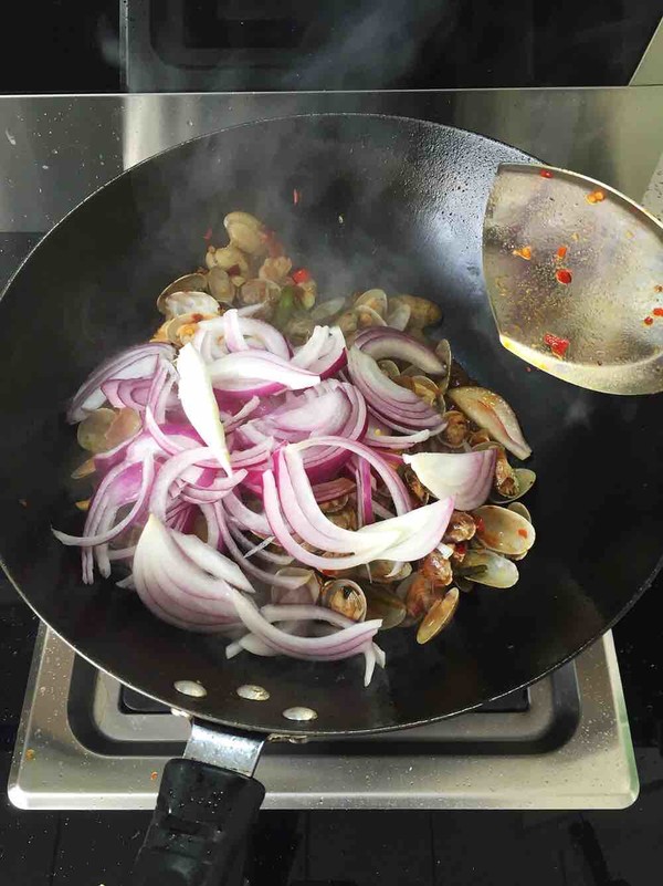 Spicy Fried Clams recipe