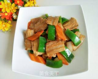 Stir-fried Green Pepper with Twice-cooked Pork recipe