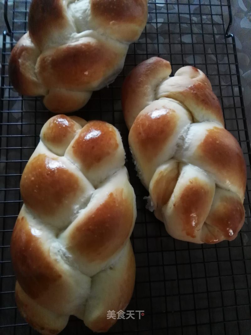 Braided Pork Floss Bread recipe