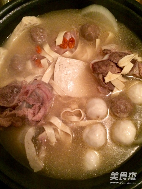 Thick Soup Bao Big Bone Soup Hot Pot recipe
