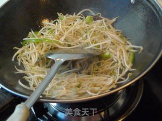 Fried Mung Bean Sprouts recipe