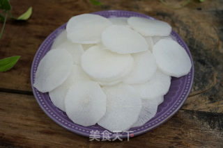 Sausage and Radish in Clay Pot recipe