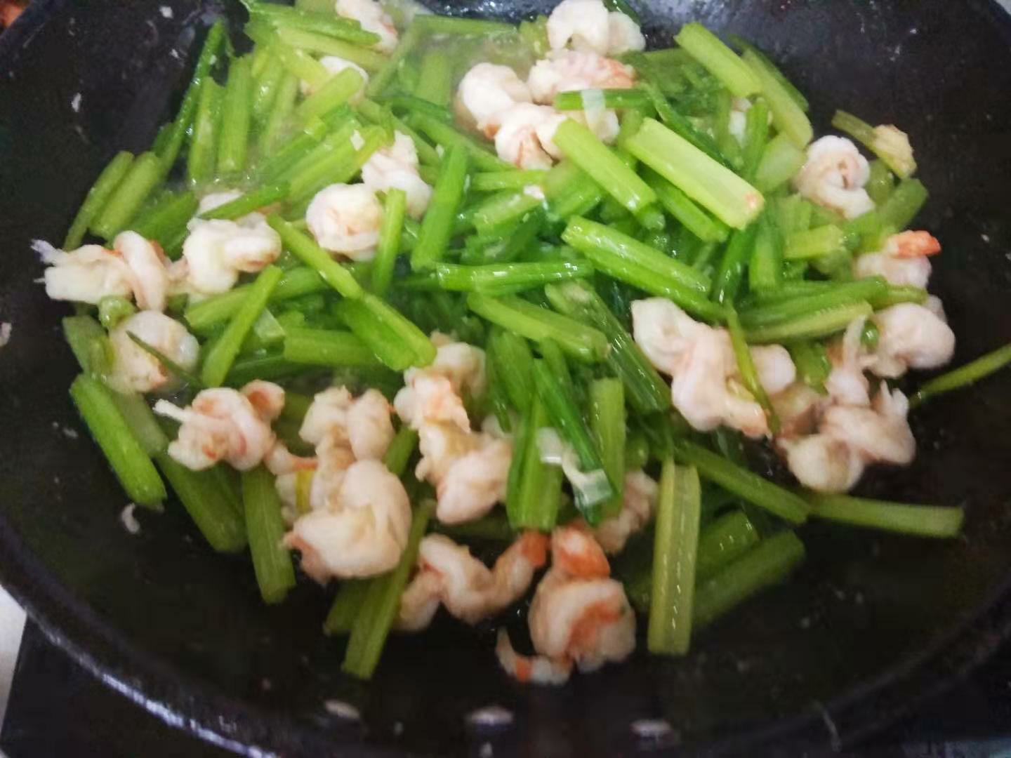 Stir-fried Celery with Shrimp recipe