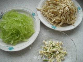 [recipe Exchange] Stir-fried Lettuce with Bean Curd recipe