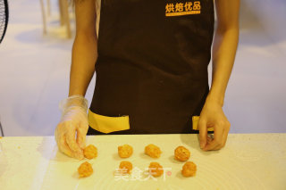 Different Golden Moon Cakes recipe