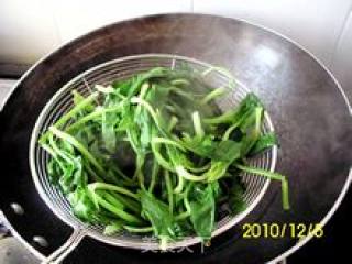 Simple and Delicious-garlic Spinach recipe