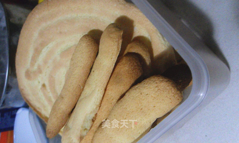 Preparing for Tiramisu - Finger Biscuits recipe