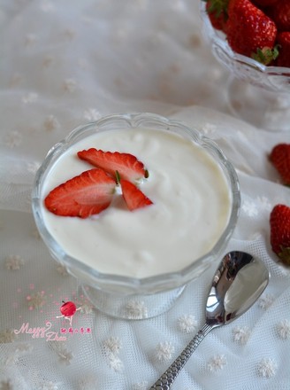 Homemade Strawberry Yogurt recipe