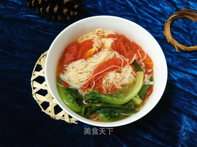 Tomato Lettuce Soup Noodle Soup recipe