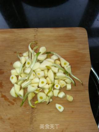 "warming Food" Garlic Roasted Diced Carrots recipe