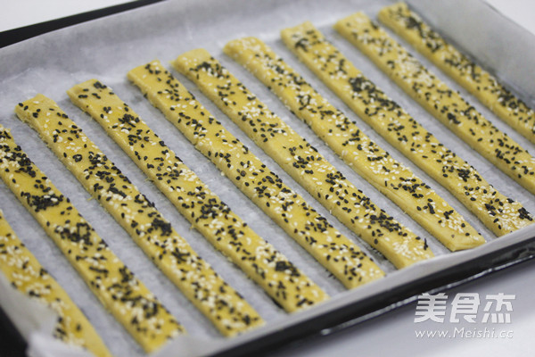 Sesame Sweet Potato Crisps recipe