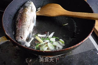 【coca-cola-healthy Family Hot Pot】-----xianmei Fish Soup Small Hot Pot recipe