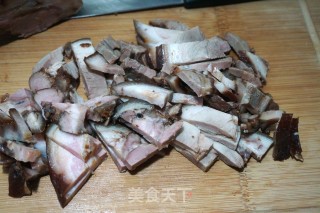 [beijing] Pork Knuckles Mixed with Green and Red Pepper recipe