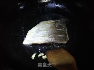 Steamed Fish Cubes with Black Soy Chili recipe