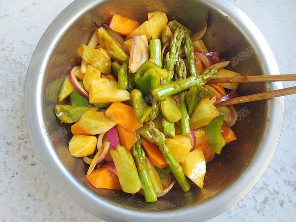 Grilled Chicken Drumsticks with Seasonal Vegetables recipe