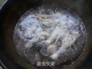 Cordyceps Flower Chicken Feet Lean Broth recipe