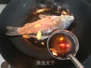 Winter Melon and Crucian Carp Soup recipe