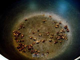 Watching The World Cup and Eating Home-cooked Meals "shandong Big Pot Cake, Pork Braised Lentils" recipe