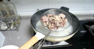 Stir-fried Chicken Gizzards with Cilantro recipe