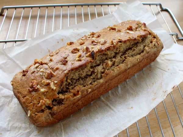 Banana Walnut Cake recipe