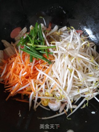 Assorted Fried Noodles recipe