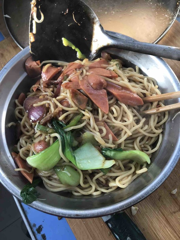 So Simple and Delicious Home-cooked Fried Noodles recipe