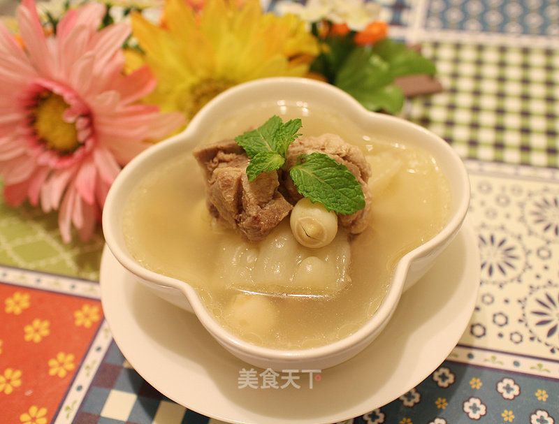 Bitter Gourd and Lotus Seed Pork Rib Soup recipe