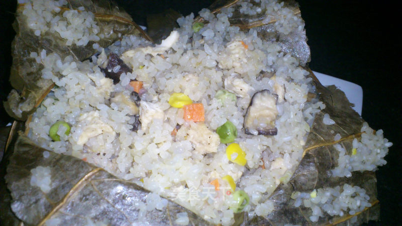 Chicken, Mushroom and Lotus Leaf Rice recipe