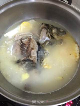 Crucian Carp Egg Soup recipe