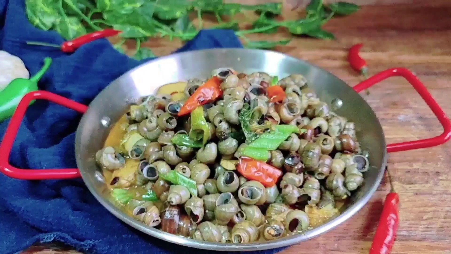 It’s The Snail Season Again, The More You Eat Like This, The More Addictive It Is~ Spicy Snails recipe