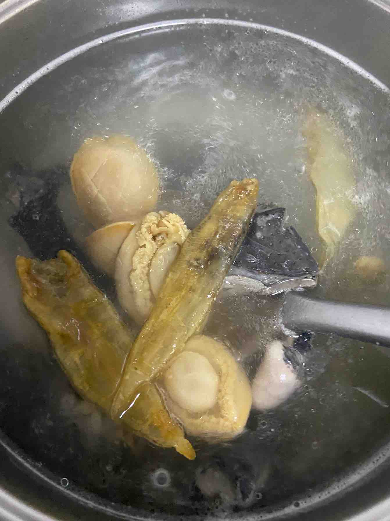 Dried Abalone and Black-bone Chicken Soup recipe