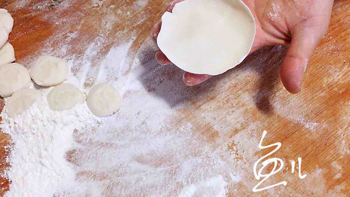 Cabbage Pork Dumplings recipe