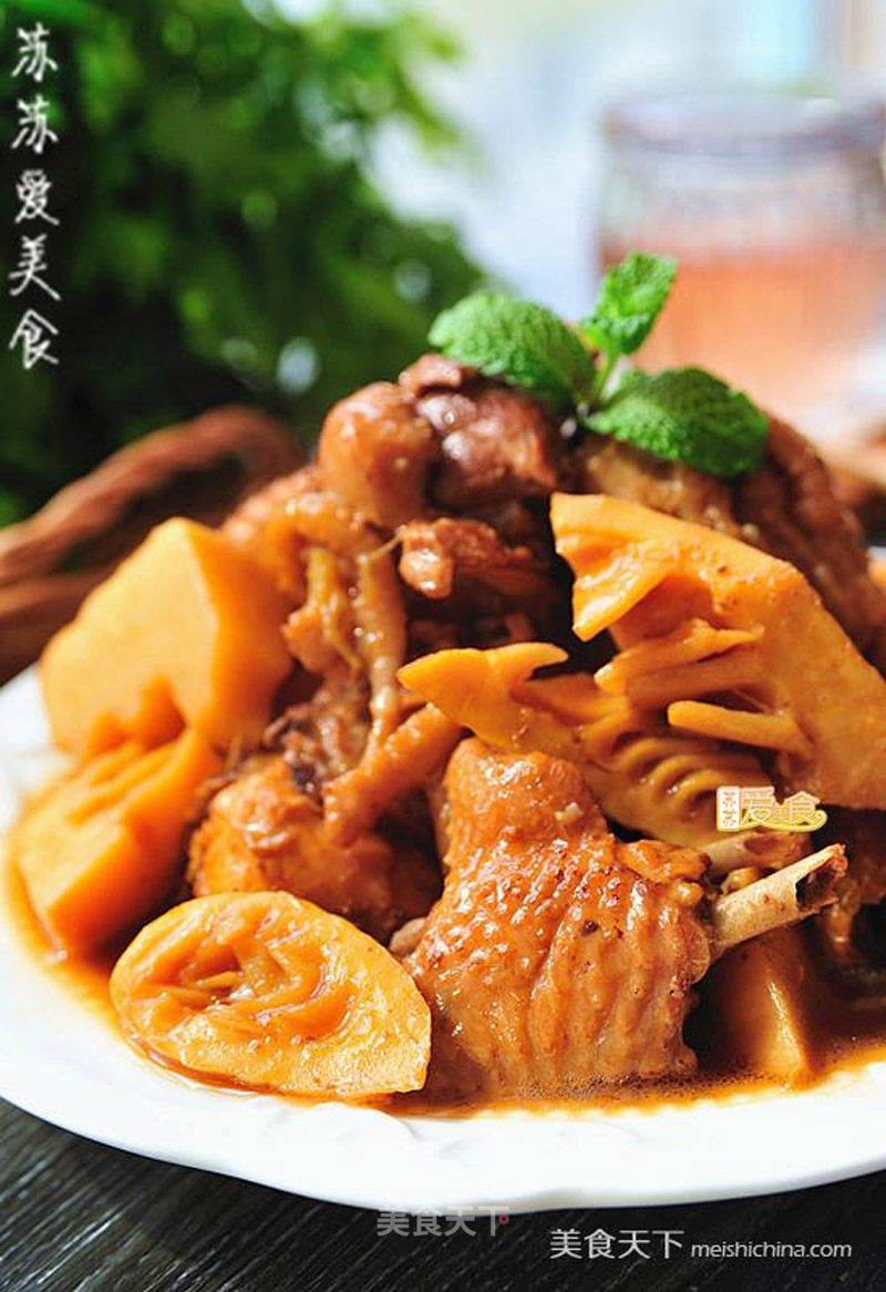 Teach You to Stew Nutritious and Delicious Chicken Nuggets-fresh Spring Bamboo Shoots and Sharp Stewed Chicken recipe