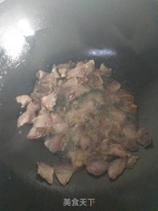 Stir-fried Bacon with Fungus recipe
