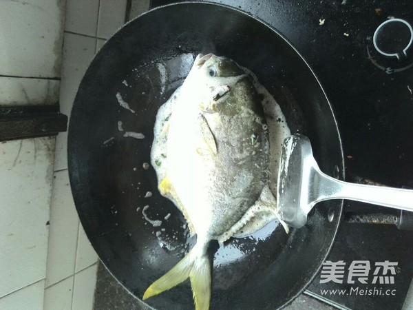 Braised Pomfret recipe