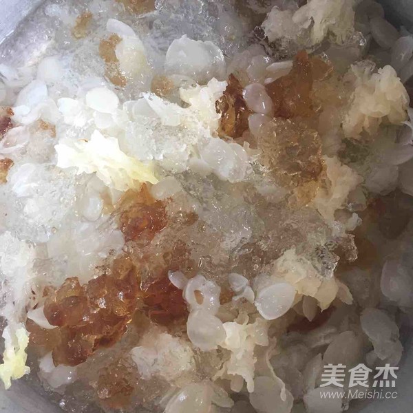 Peach Gum Snow Swallow Saponin Rice Syrup recipe