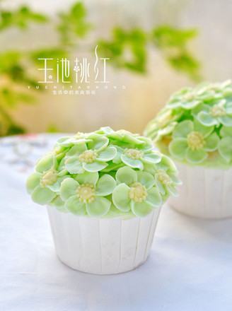 Flower Cupcakes recipe