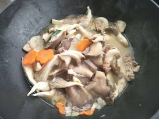 Braised Pork Belly with Mushrooms recipe