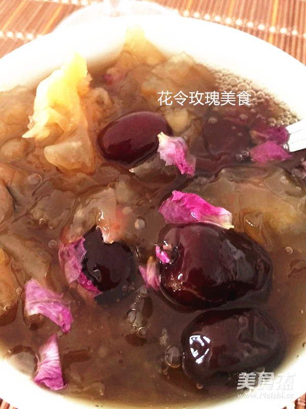 Rose Tremella Soup recipe