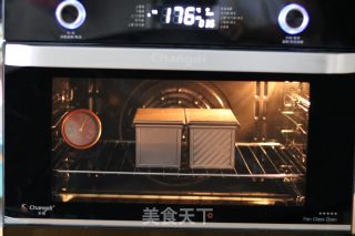 100% Medium Type Hokkaido Milk Toast recipe