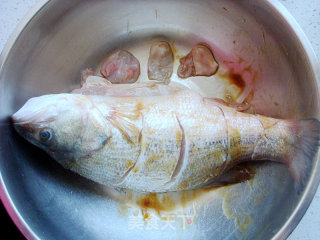 Steamed Sea Bass with Chopped Pepper recipe