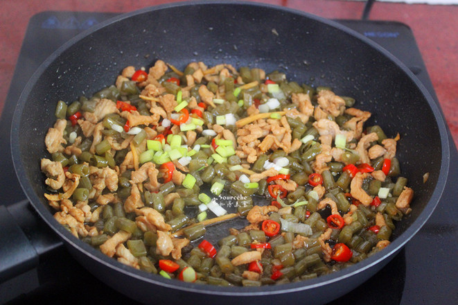 Stir-fried Minced Pork with Capers recipe