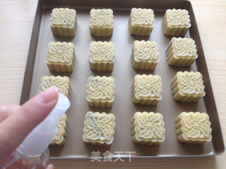 Cantonese Red Bean Paste Mooncake recipe