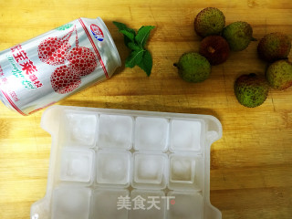 Iced Lychee Mint Drink recipe