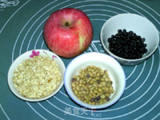 Oatmeal Apple Black Soy Milk recipe